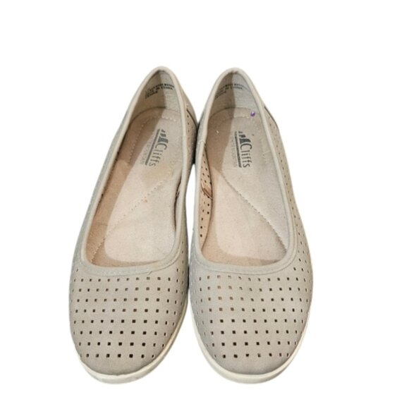 Cliffs by White Moutain | Beige Ballet Flats | Size 7 - Picture 1 of 14